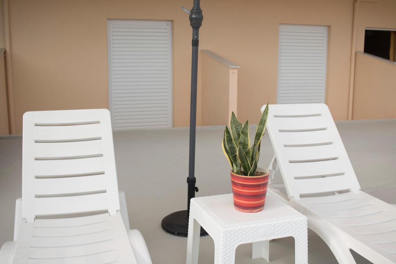 טולון Iliana Apartments מראה חיצוני תמונה