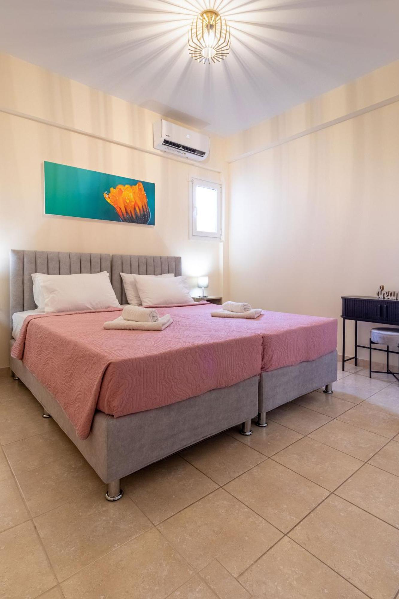 טולון Iliana Apartments מראה חיצוני תמונה