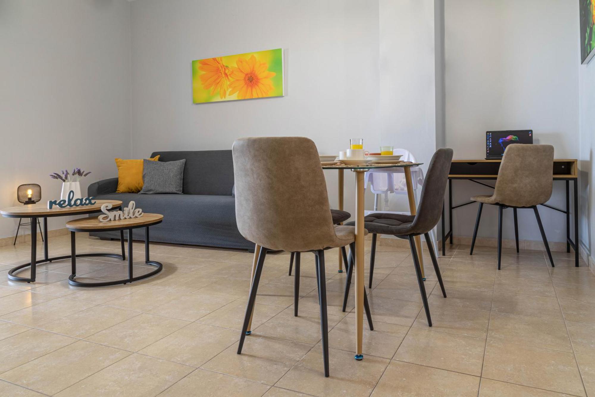 טולון Iliana Apartments מראה חיצוני תמונה